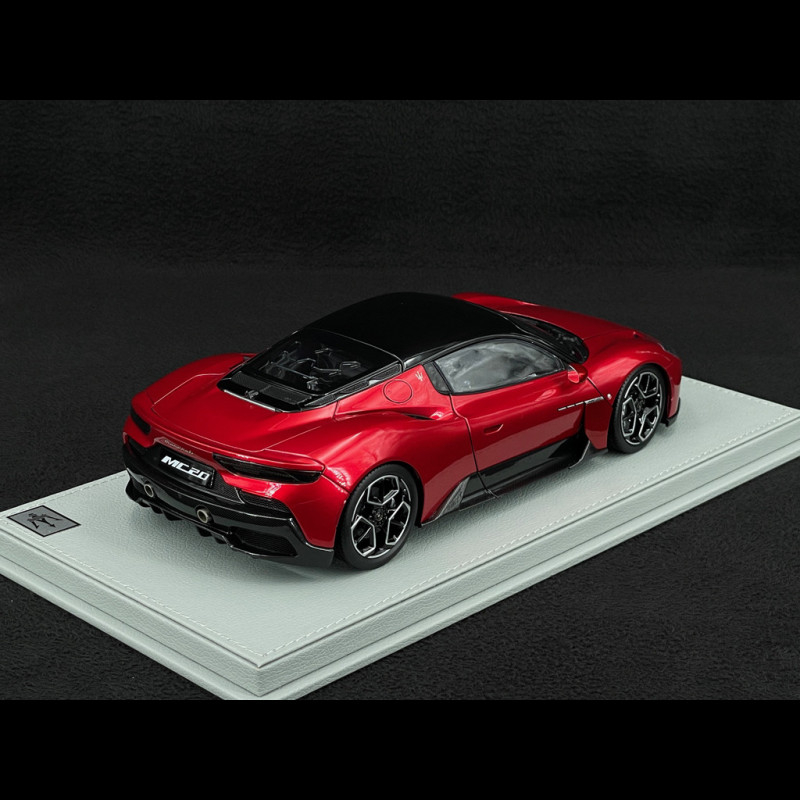 Maserati MC20 2020 Rosso Vincente / Glossy Black With Openings 1