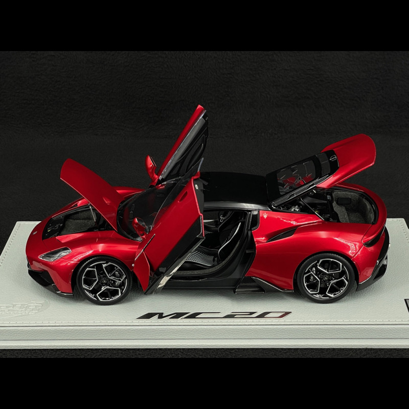 Maserati MC20 2020 Rosso Vincente / Glossy Black With Openings 1