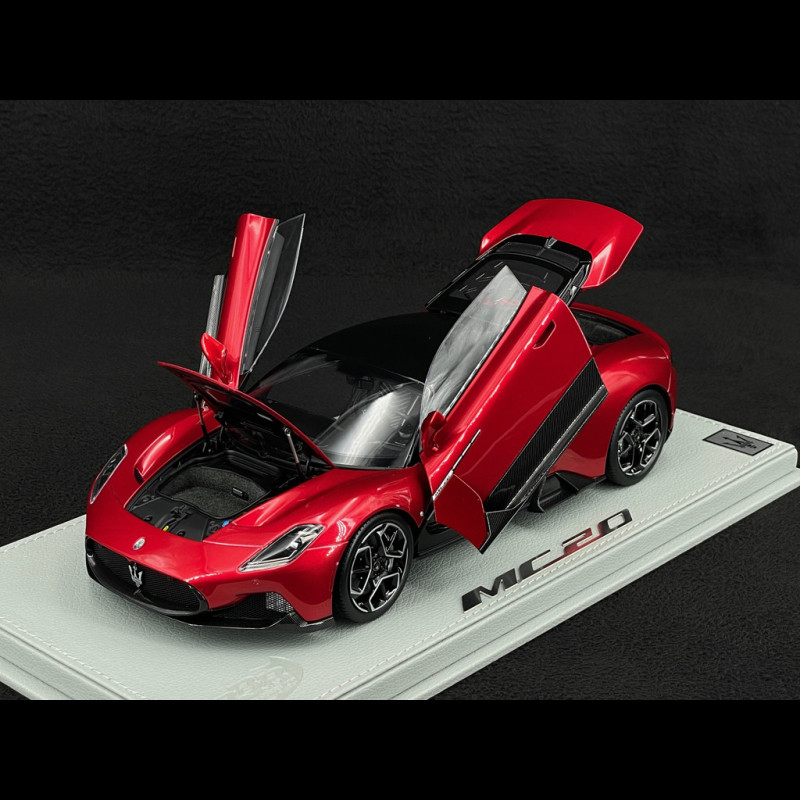 Maserati MC20 2020 Rosso Vincente / Glossy Black With Openings 1