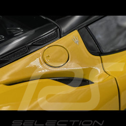 Maserati MC20 2020 Giallo Genio / Glänzendes Schwarz 1/18 BBR Models HE180051DMAS