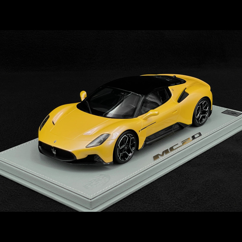 Maserati MC20 2020 Giallo Genio Pearly Iridescent / Glossy Black 1