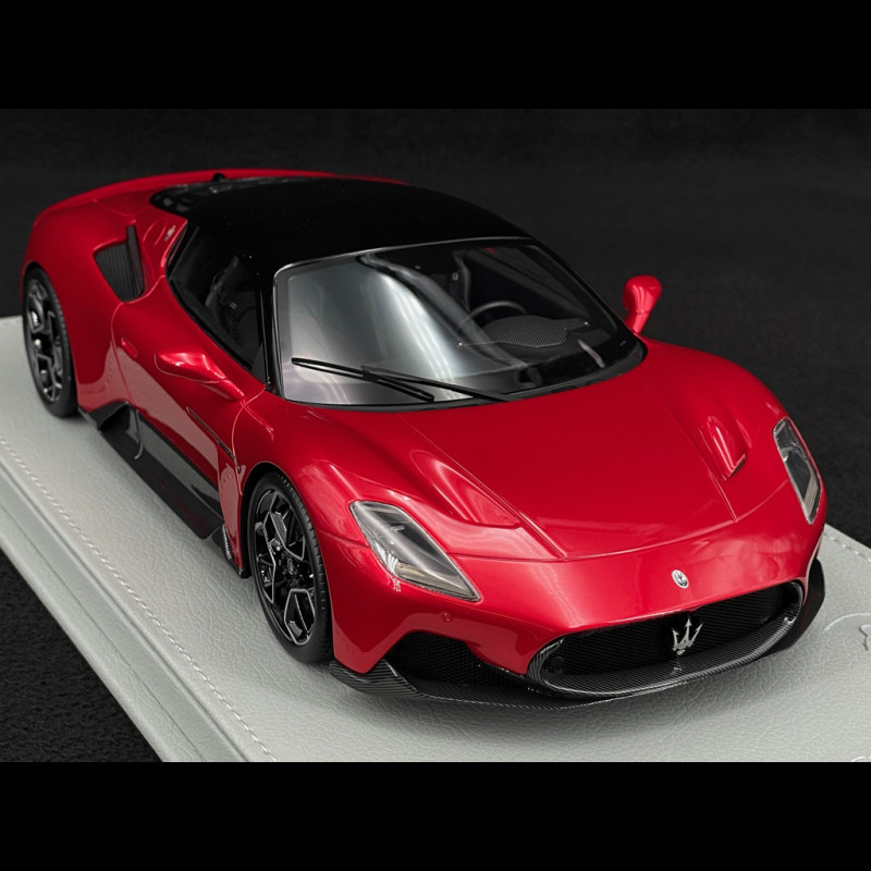 Maserati MC20 2020 Rosso Vincente / Glossy Black Limited Edition 1