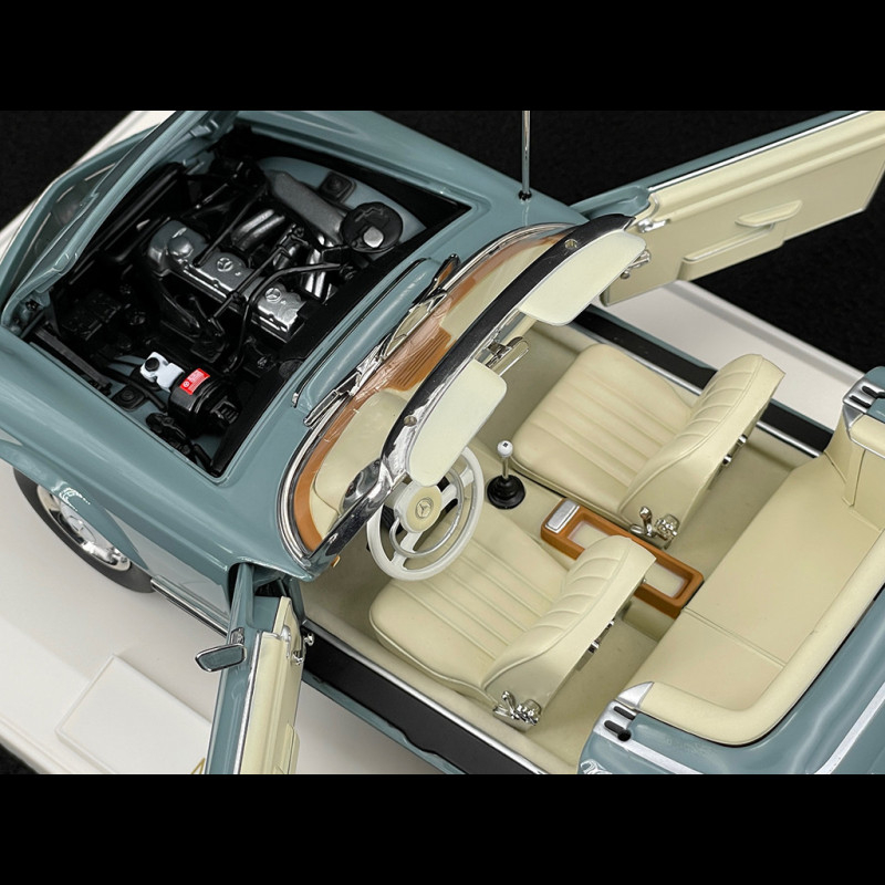 Mercedes-Benz 230 SL 1963 Horizon Blue 1/18 Norev 183992