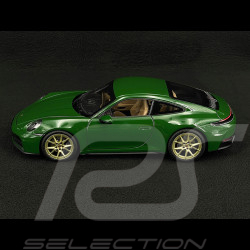 Porsche 911 Carrera Typ 992.2 2025 Irischgrün 1/18 Norev 187172