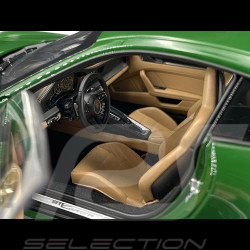 Porsche 911 Carrera Typ 992.2 2025 Irischgrün 1/18 Norev 187172