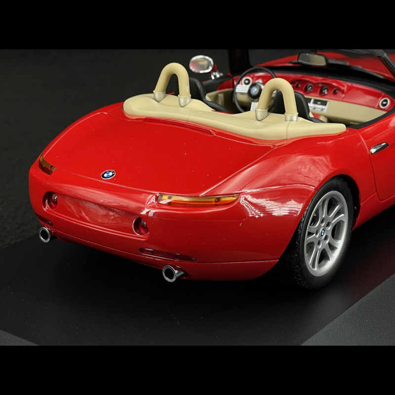 BMW Z8 Roadster 2000 Red 1/18 Minichamps 155024230