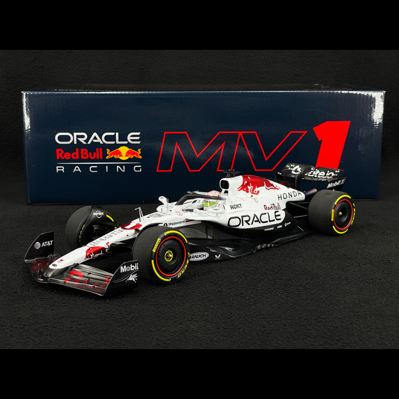 Max Verstappen Red Bull RB21 n° 1 Winner Japanese GP 2025 F1 1/18