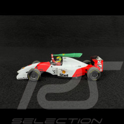 Ayrton Senna McLaren MP4/8 n° 8 Vainqueur GP Australie 1993 F1 Dirty Version avec Drapeau 1/43 Minichamps 540933308