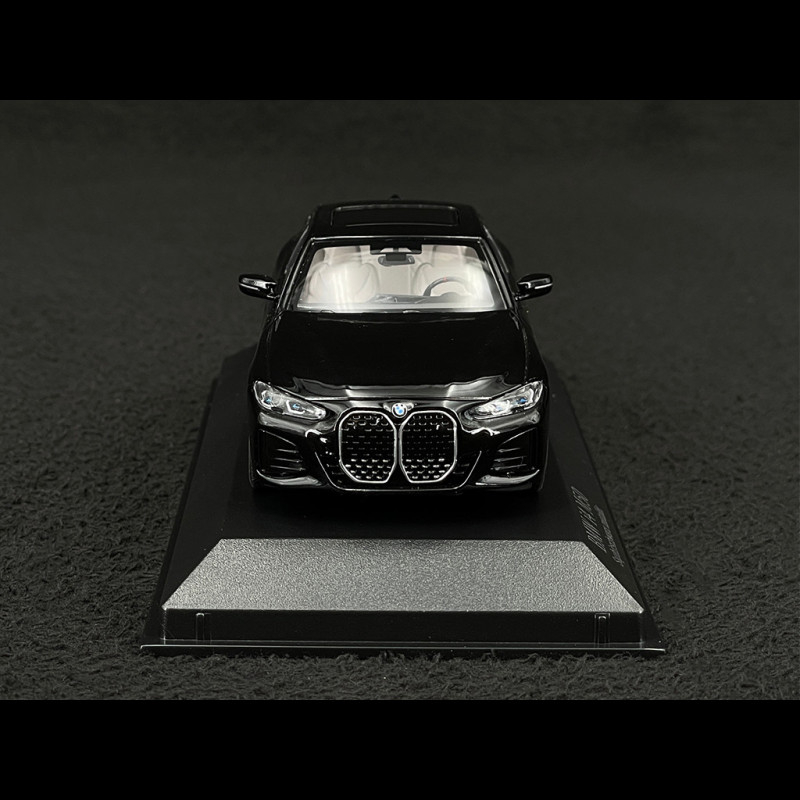 新品 1/43 ミニチャンプス  i4 M50 ブラック 2022 BMW i4 M50 2022 Sapphire Black Metallic 1/43 Minichamps 410024002