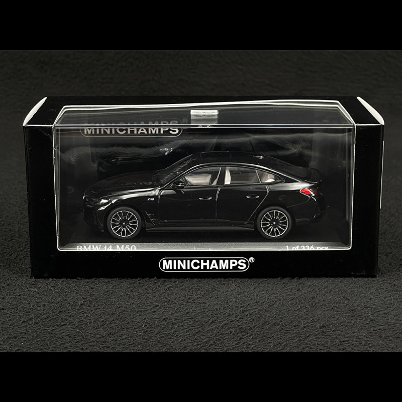 BMW i4 M50 2022 Sapphire Black Metallic 1/43 Minichamps 410024002