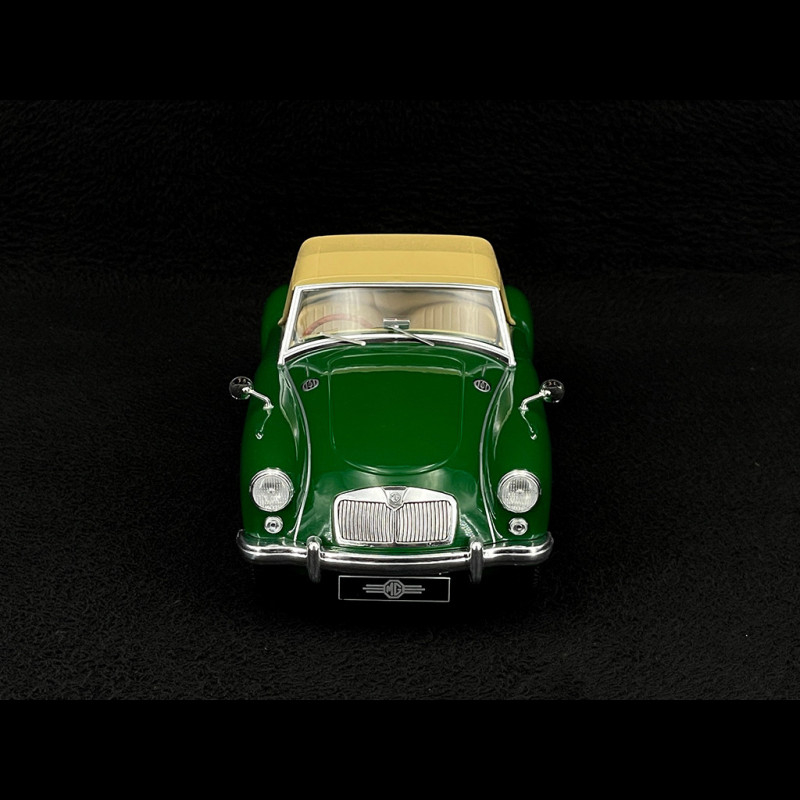 MG MGA MK1 Softtop 1959 Green / Cream 1/18 Triple9 T9-1800165