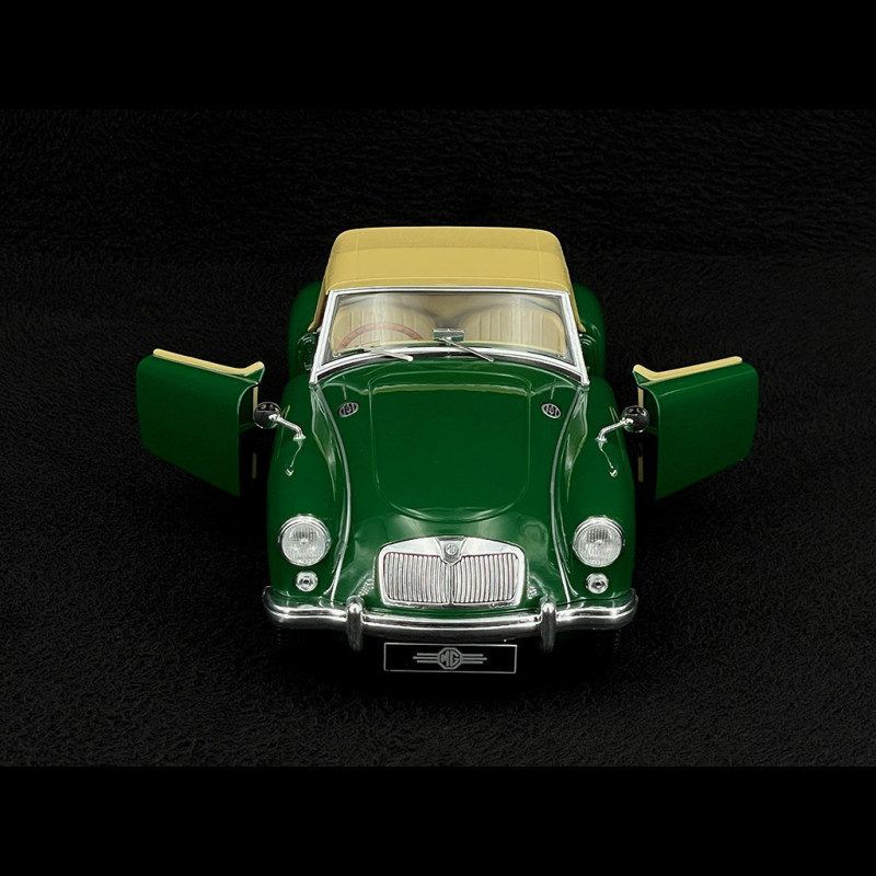 MG MGA MK1 Softtop 1959 Green / Cream 1/18 Triple9 T9-1800165