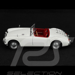 MGA MK2 A1600 Convertible 1961 White 1/18 Triple9 T9-1800164