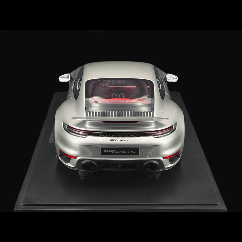 Porsche 911 Turbo S Type 992.1 2020 Silver Metallic 1/8 GT Spirit