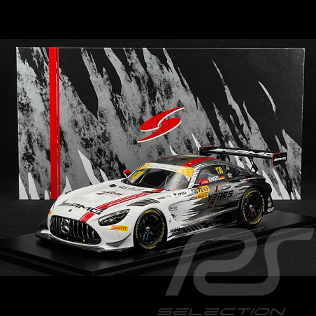 Mercedes-AMG GT3 Evo n° 130 Winner FIA GT World Cup Macau 2024 1/18 Spark 18MC24