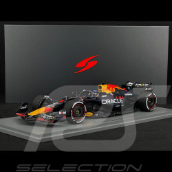 Max Verstappen Red Bull RB20 n° 1 Vainqueur Championnat du Monde 2024 F1 avec Pit Board 1/18 Spark 18S666