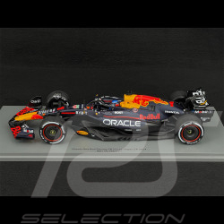 Max Verstappen Red Bull RB20 n° 1 Winner World Championship 2024 F1 with Pit Board 1/18 Spark 18S666