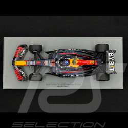 Max Verstappen Red Bull RB20 n° 1 Winner World Championship 2024 F1 with Pit Board 1/18 Spark 18S666