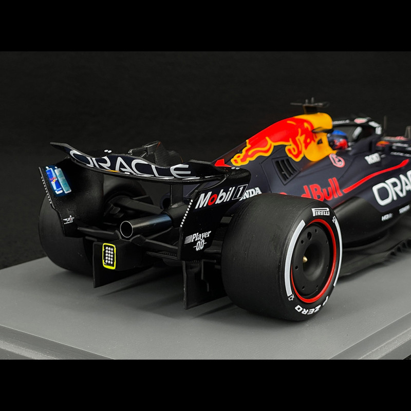 max-verstappen-red-bull-rb20-