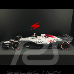 Max Verstappen Red Bull RB21 n° 1 Winner Japanese GP 2025 F1 with Pit Board 1/12 Spark 12S054