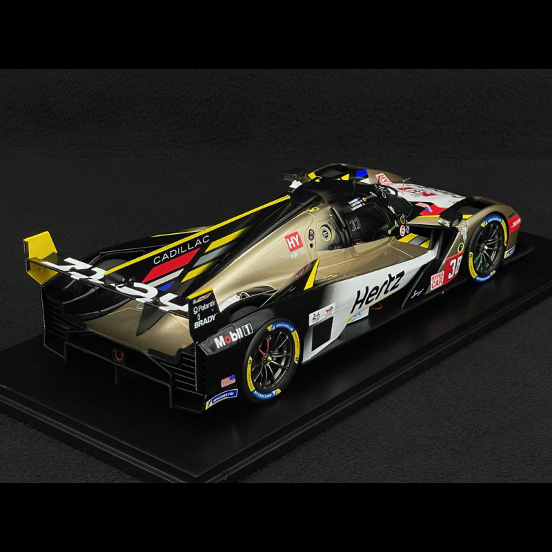 Cadillac V-Series R n° 38 7th 24h Le Mans 2025 1/18 Spark 18S1062
