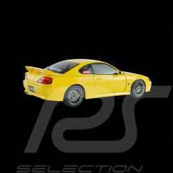 Nissan Silvia S15 Spec-R Aero 1999 Blitzgelb 1/18 Solido S1812206