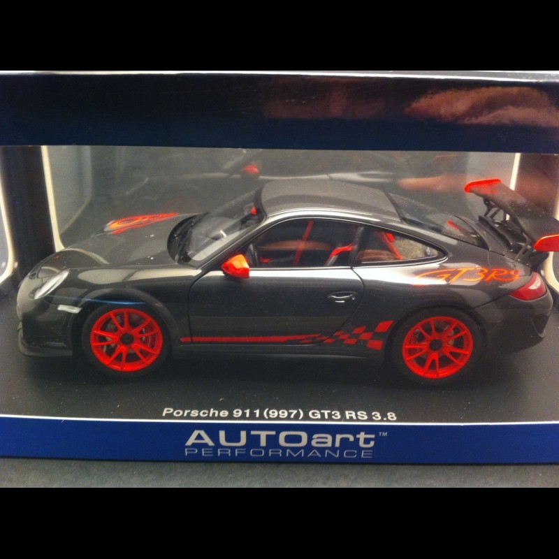 Porsche 997 GT3 RS 3.8 grau / rot 1/18 Autoart 78141