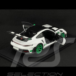 Porsche 911 GT3 RS Typ 992 2024 Tribute To 1972 Carrera RS Weissach Package Weiß / Grüne Streifen 1/18 Solido S1812107