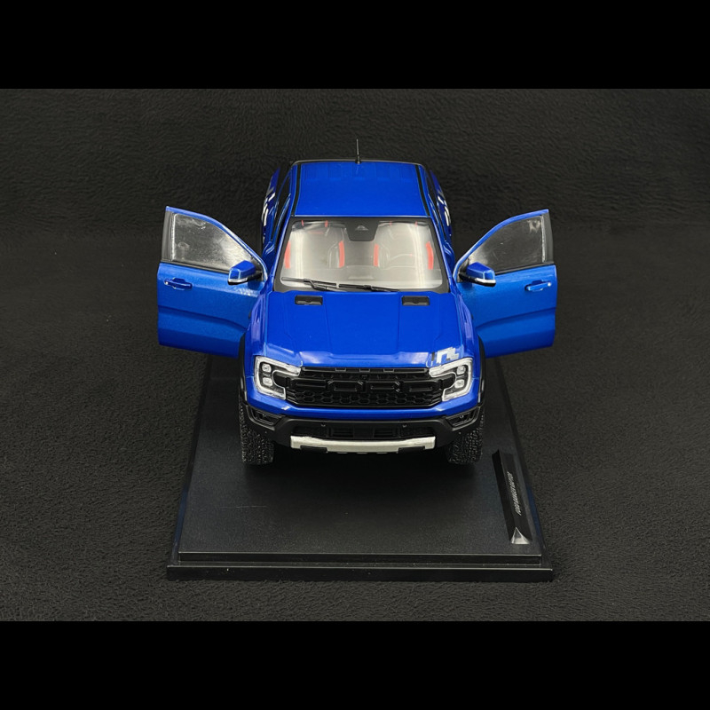 Ford Ranger Raptor 2024 Lightning Blue 1/18 Solido S1813902