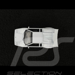 Lamborghini Countach 25th Anniversary 1989 White 1/64 Mini GT MGT01134-L