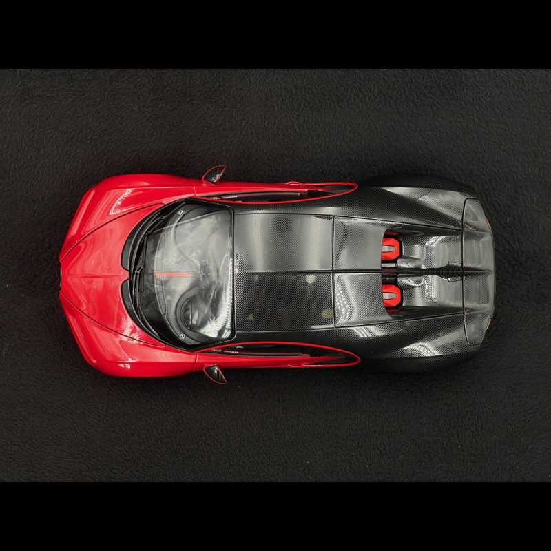 Bugatti Chiron Sport 2019 Red / Carbon 1/18 AutoArt 70996