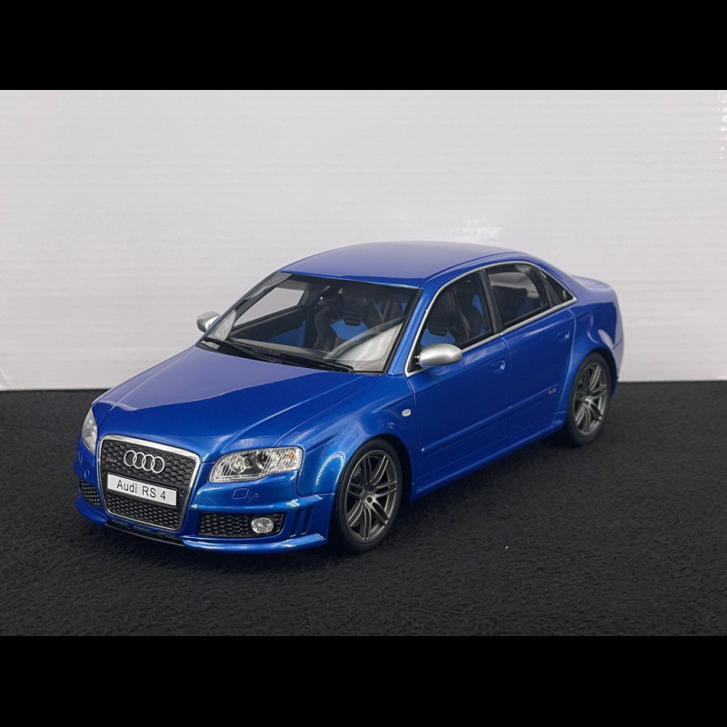 Audi RS4 B7 2007 Sprint Blue 1/18 Ottomobile OT1215