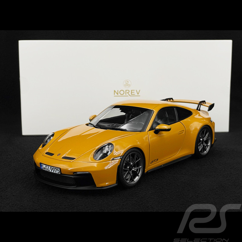 Porsche 911 GT3 Type 992.1 2021 Bahama Yellow 1/18 Norev 187387