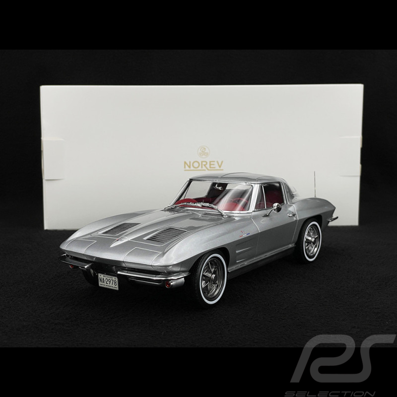 Chevrolet Corvette Stingray 1963 Sebring Silber 1/18 Norev 189052