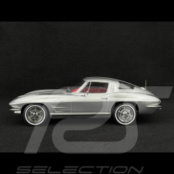 Chevrolet Corvette Stingray 1963 Sebring Silver 1/18 Norev 189052