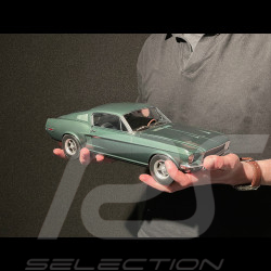 Ford Mustang Fastback GT 1968 Bullit Steve McQueen Grün satiniert 1/12 Norev 122702