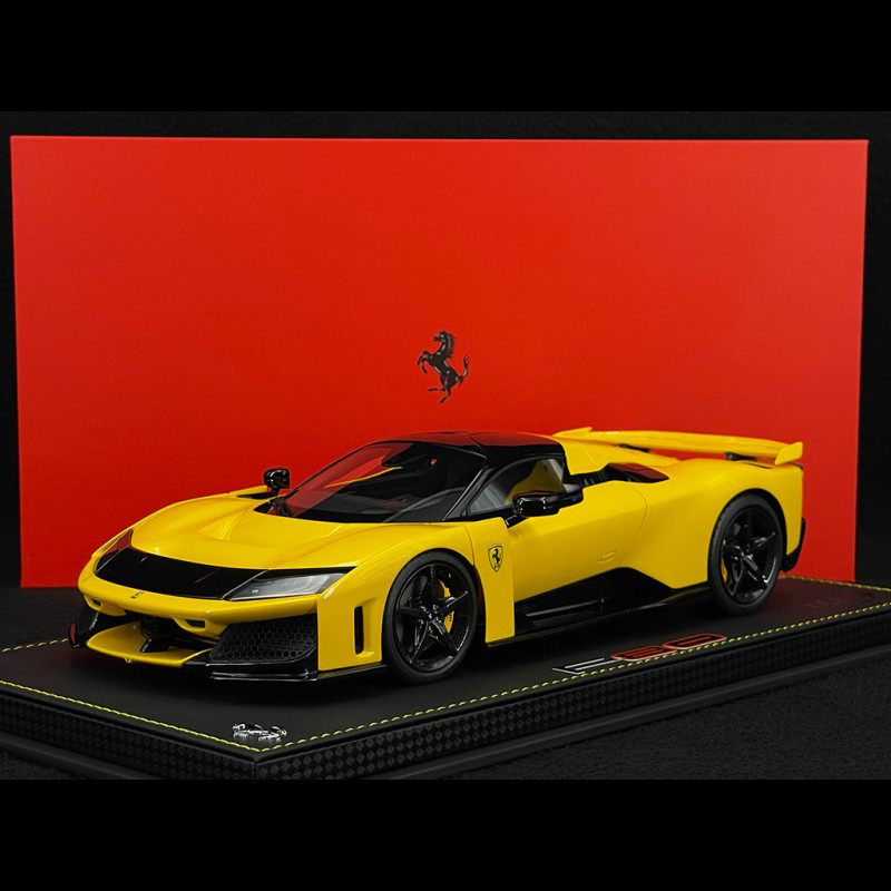 Bbr Rims Ferrari F80 2024 Giallo Modena / Carbon Rims 1/18 BBR Models P18253B1