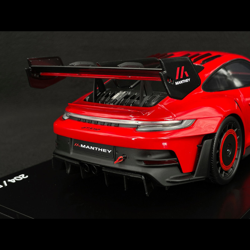 Porsche 911 GT3 RS Type 992 2024 kit Manthey Guards Red 1/18 Spark