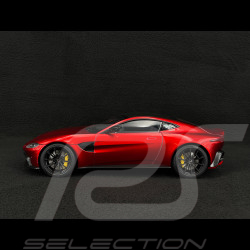 Aston Martin Vantage 2019 Hyper Red 1/18 AutoArt 70277