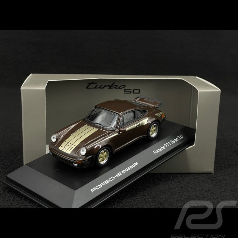 Porsche 911 Turbo 3.0 Typ 930 1975  Turbo 50 Edition Kupferbronze 1/43 Welly MAP01993224