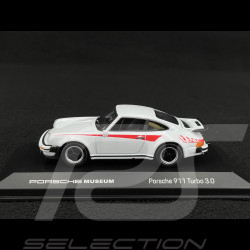 Porsche 911 Turbo 3.0 Type 930 1975 Edition Turbo 50 Blanc / Rouge 1/43 Welly MAP01993424