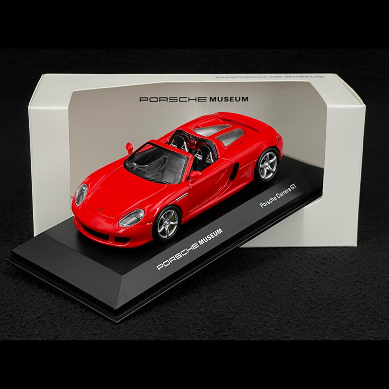 Porsche Carrera GT 2004 Red 1/43 Welly MAP01998024