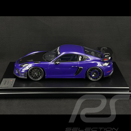 Porsche 718 Cayman GT4 RS...