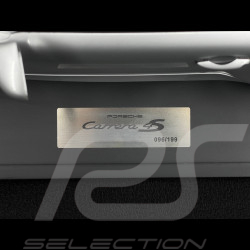 Porsche 911 Carrera 4S Type 993 1995 Argent Polaire 1/8 GT Spirit GTS801901