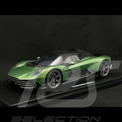 Aston Martin Valhalla 2025 Iridescent Emerald Green 1/18 GT Spirit GT558