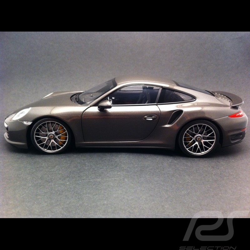 Porsche 991 Turbo S grise 1/18 Minichamps WAP0210300E Porsche 991 Turbo S grise 1/18 Minichamps WAP0210300E