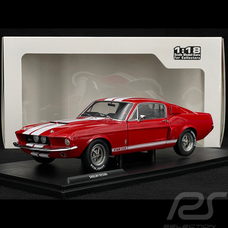 Ford Mustang Shelby GT500 1967 Candy Apple Red / White Stripes 1/18 Solido S1802902