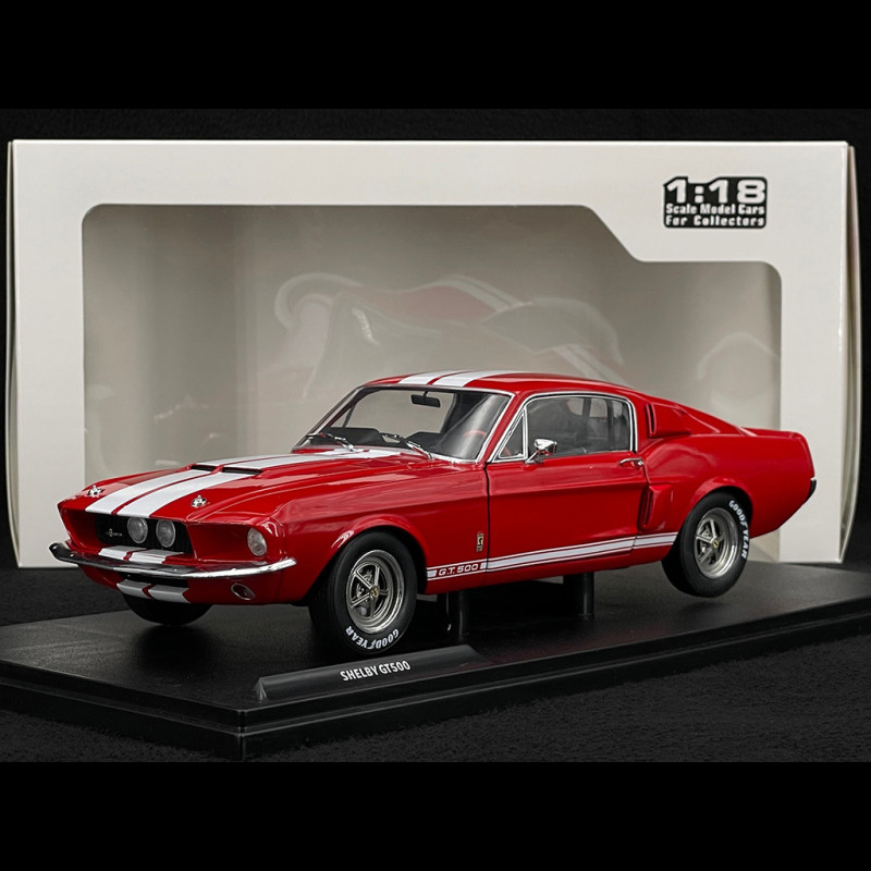 Ford Mustang Shelby GT500 1967 Candy Apple Red / White Stripes 1