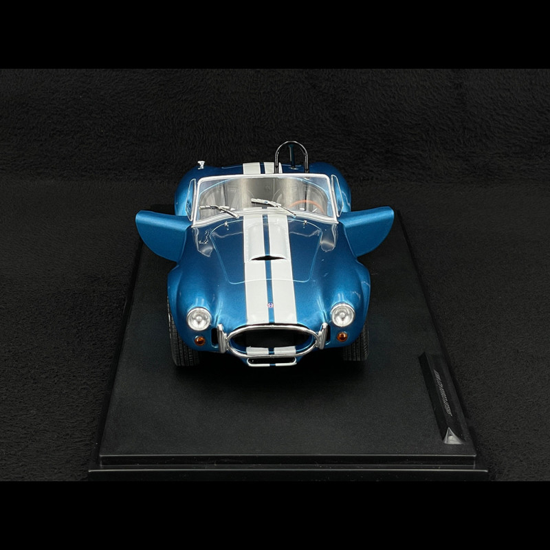 Shelby Cobra 427 S/C 1965 Metallic Blue 1/18 Solido S1850017