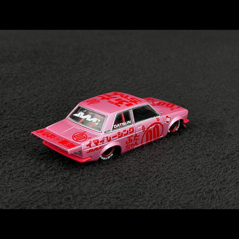 Datsun 510 Pro Street Buta V1 1969 Pink 1/64 Mini GT KHMG161